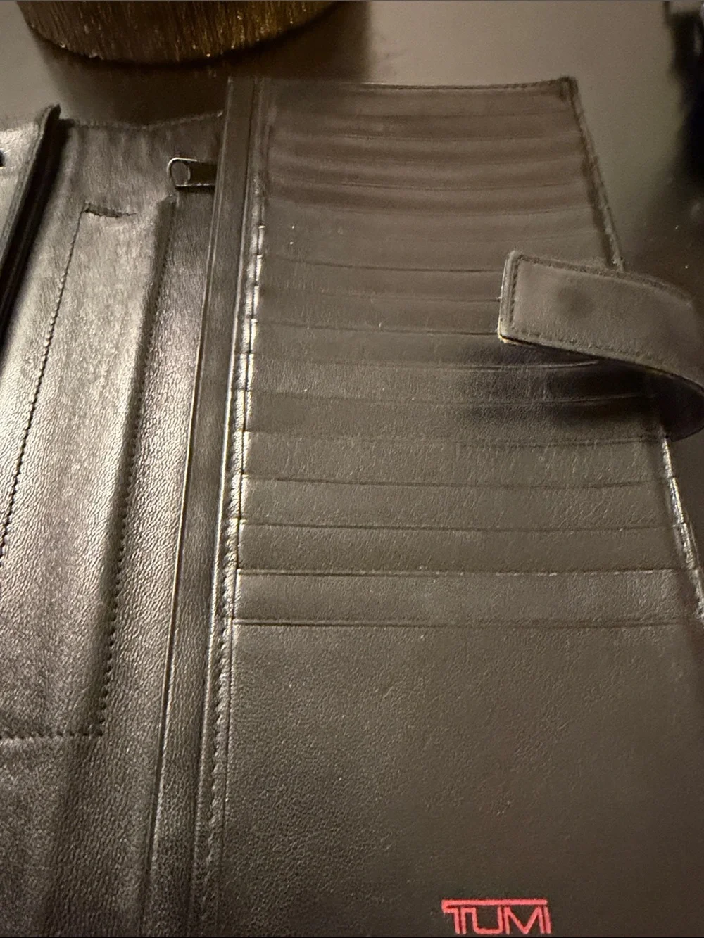 Tumi slim trifold
